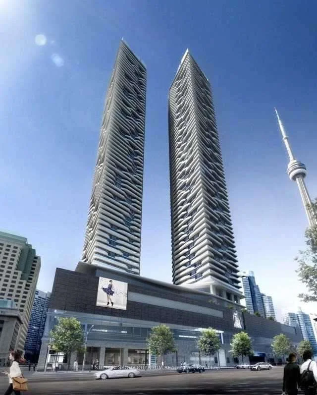 100 Harbour Street 4907, Toronto C01, ON M5J 0B5