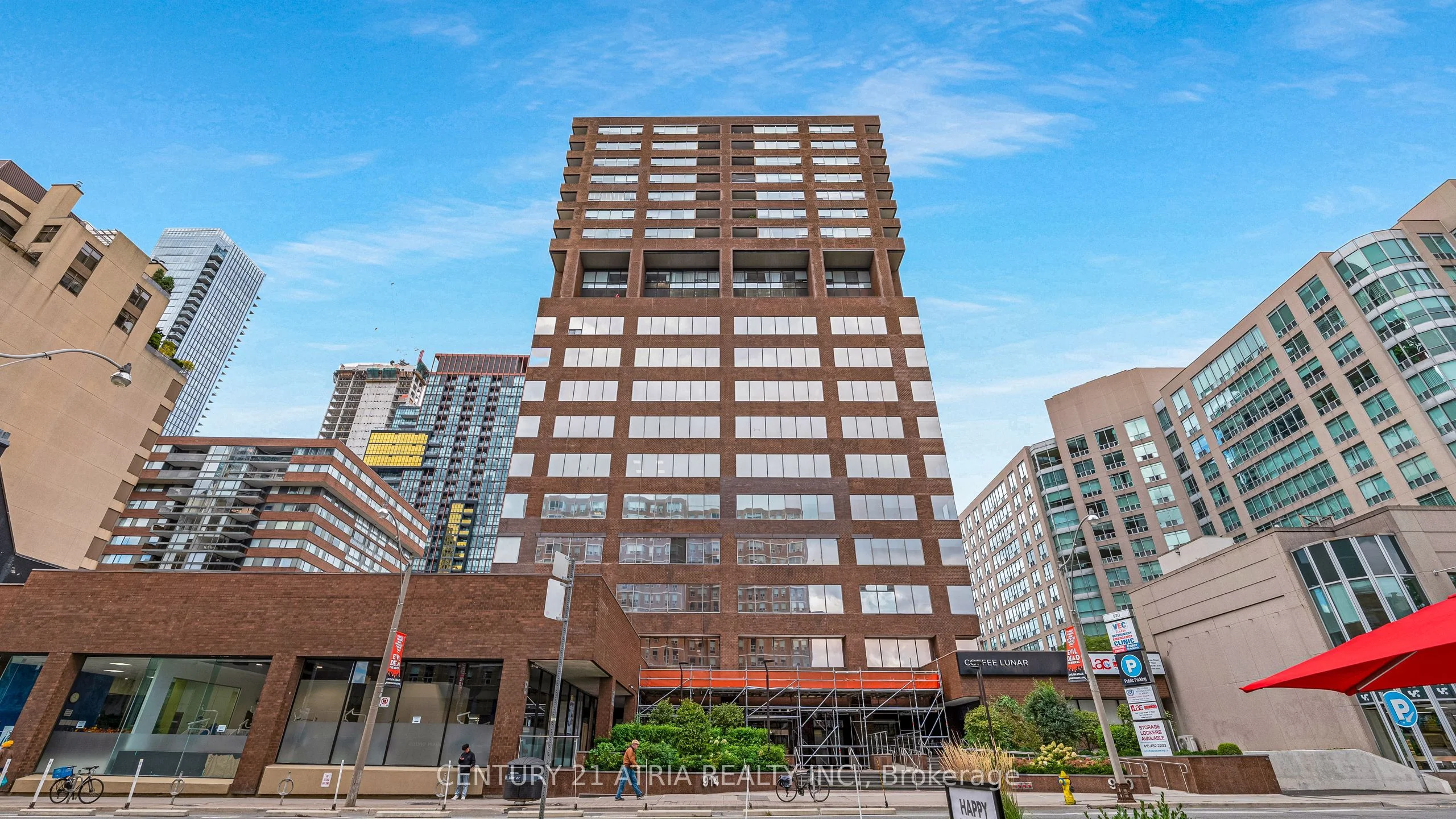 914 Yonge Street 1911, Toronto C02, ON M4W 3C8