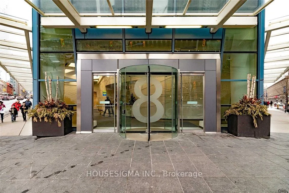 8 The Esplanade Avenue 3509, Toronto C08, ON M5E 0A6