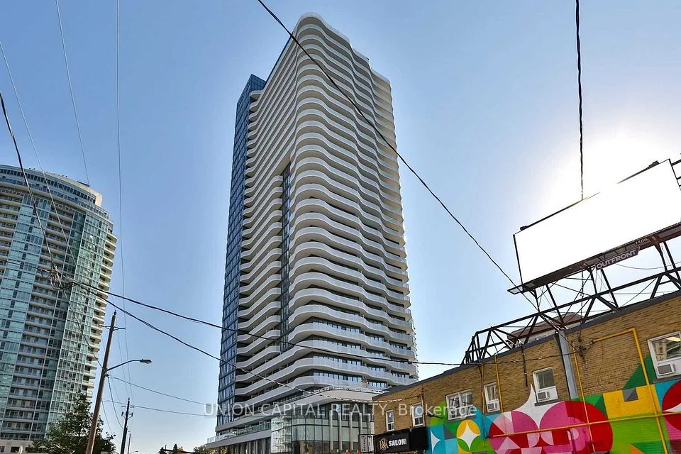 15 Holmes Avenue 2906, Toronto C14, ON M2N 0L4