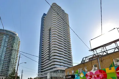 Condo Apartment in Toronto