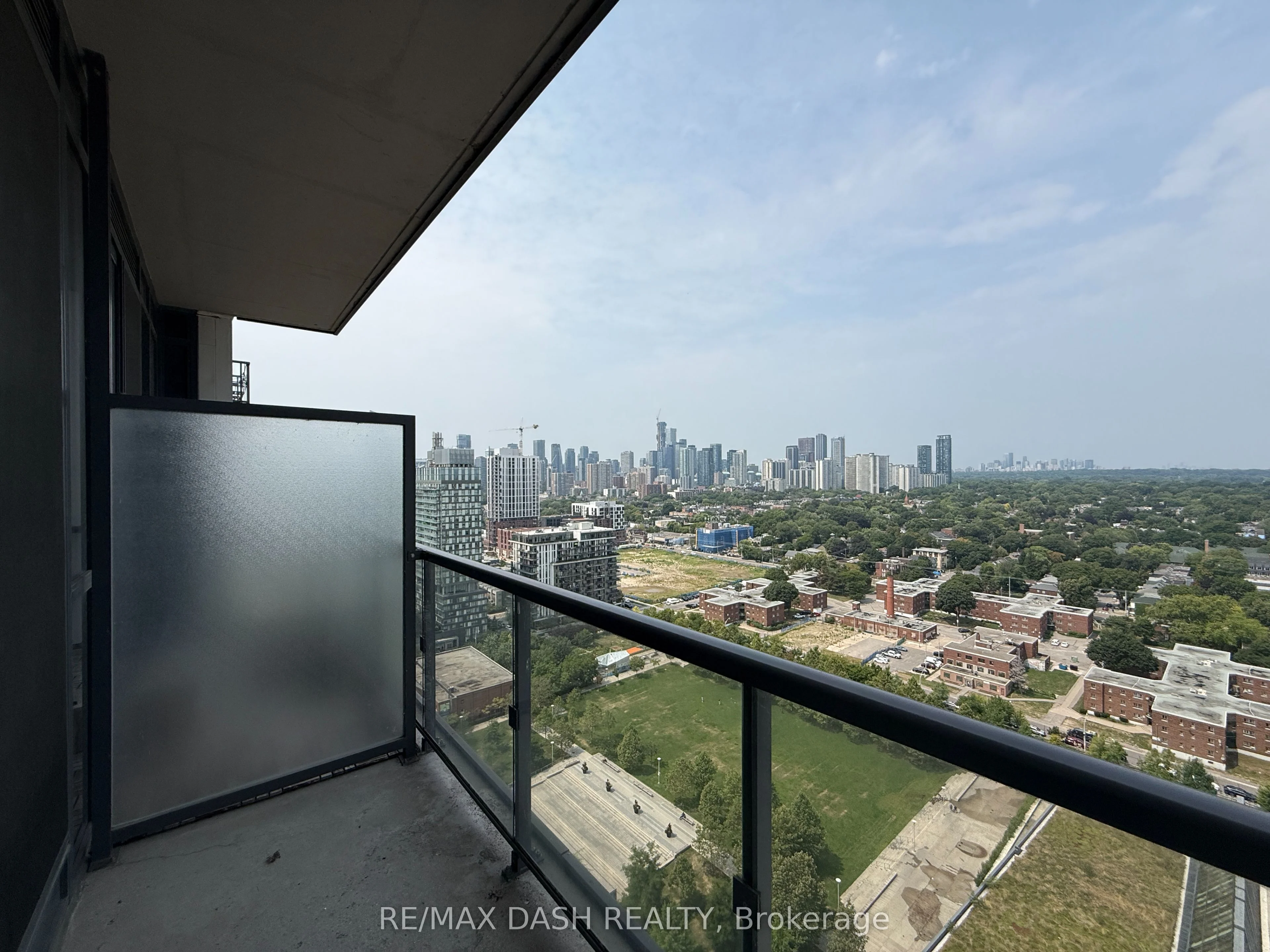 170 Sumach Street 2411, Toronto C08, ON M5A 0C3
