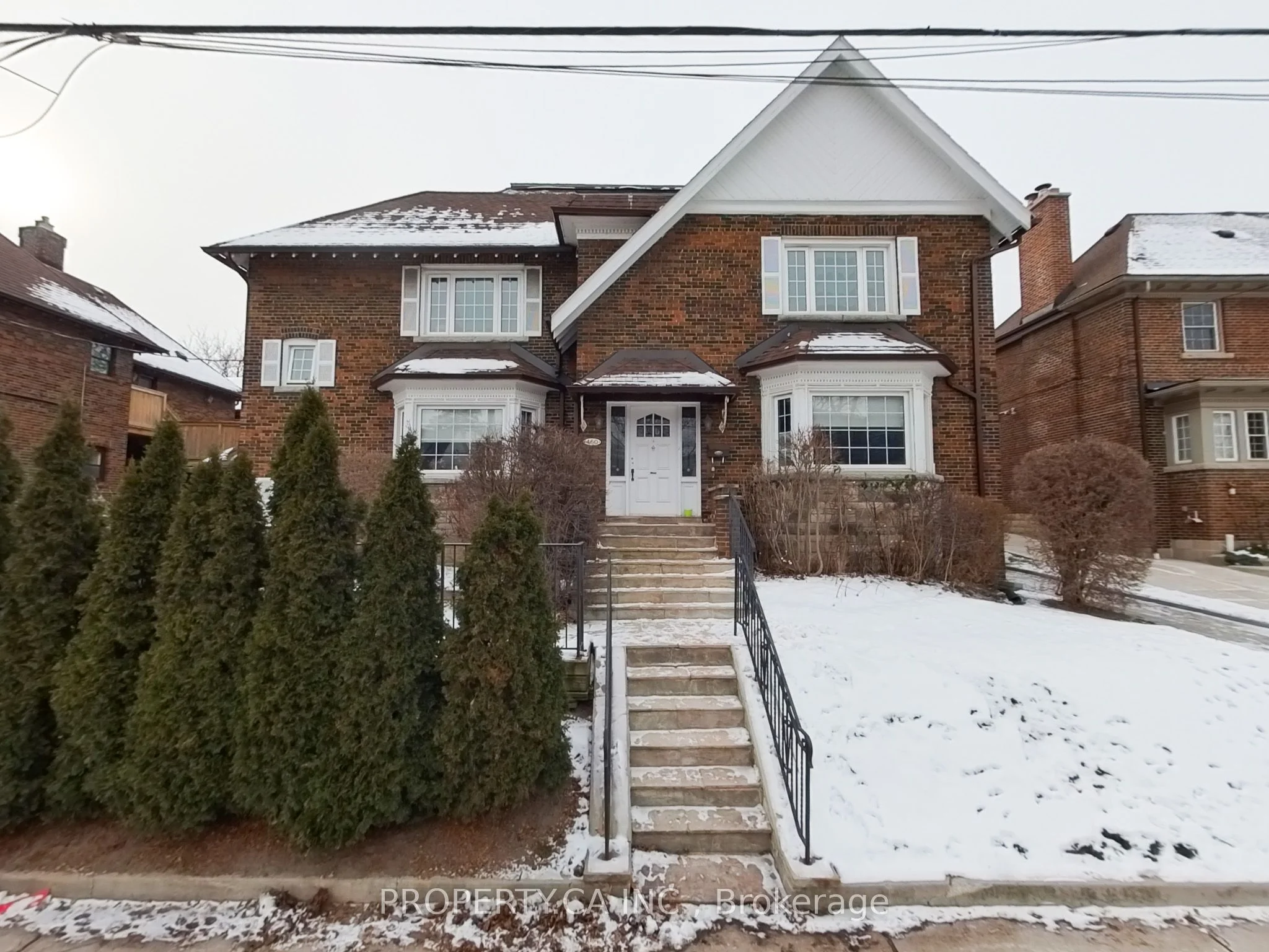 460 Oriole Parkway Main, Toronto C03, ON L4J 7S2