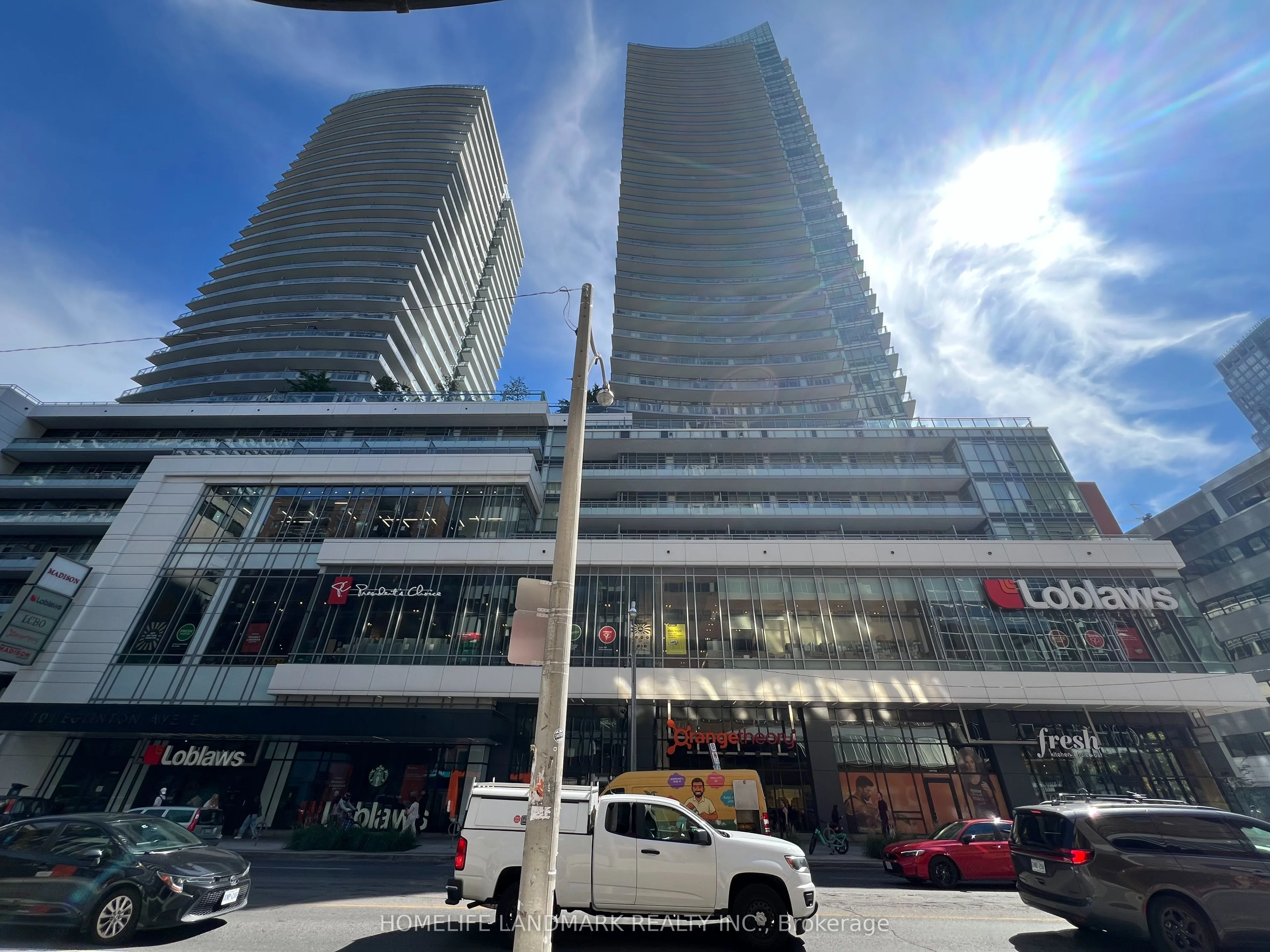 Condo Apartment in Toronto