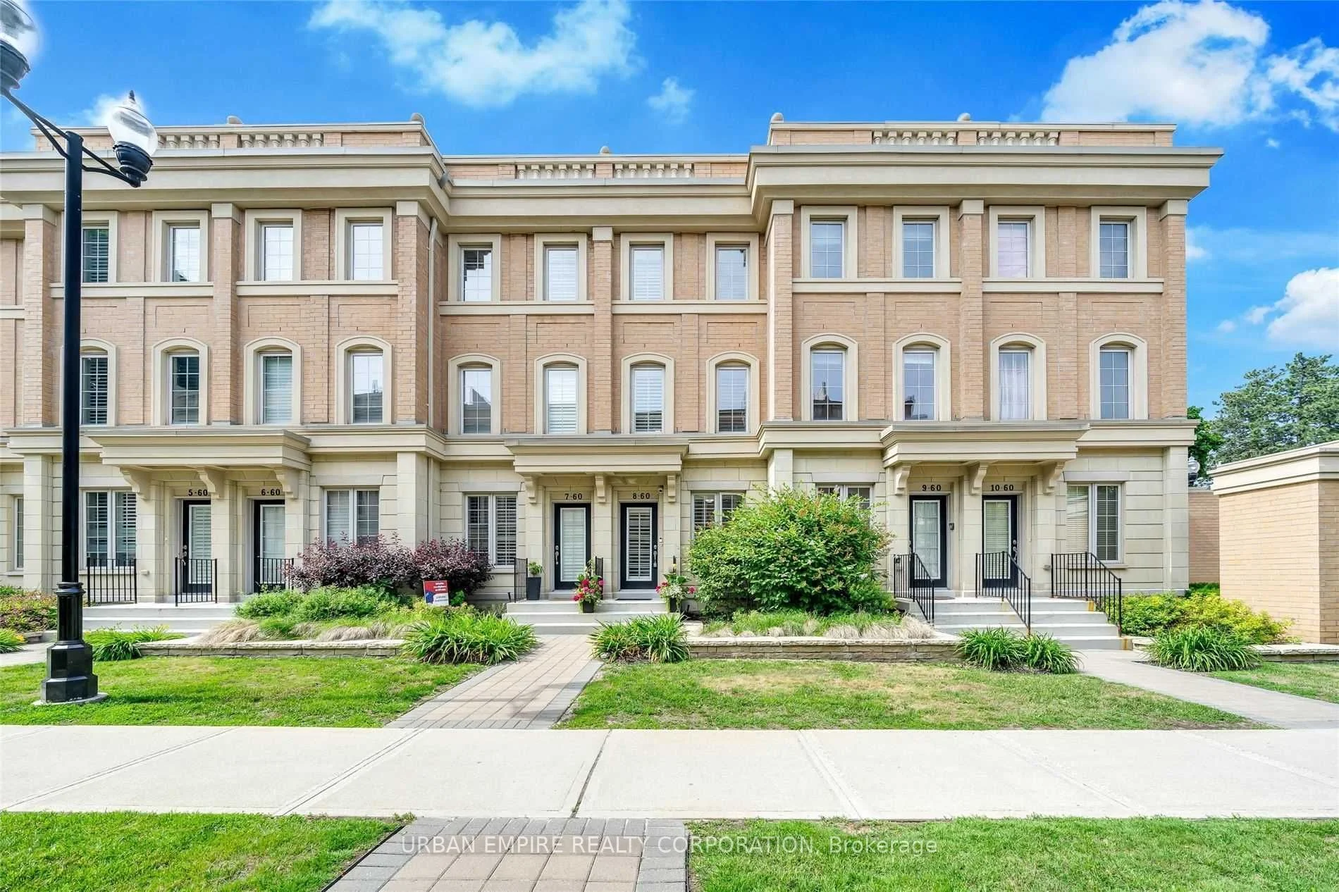 60 Hargrave Lane 8, Toronto C12, ON M4N 0A4