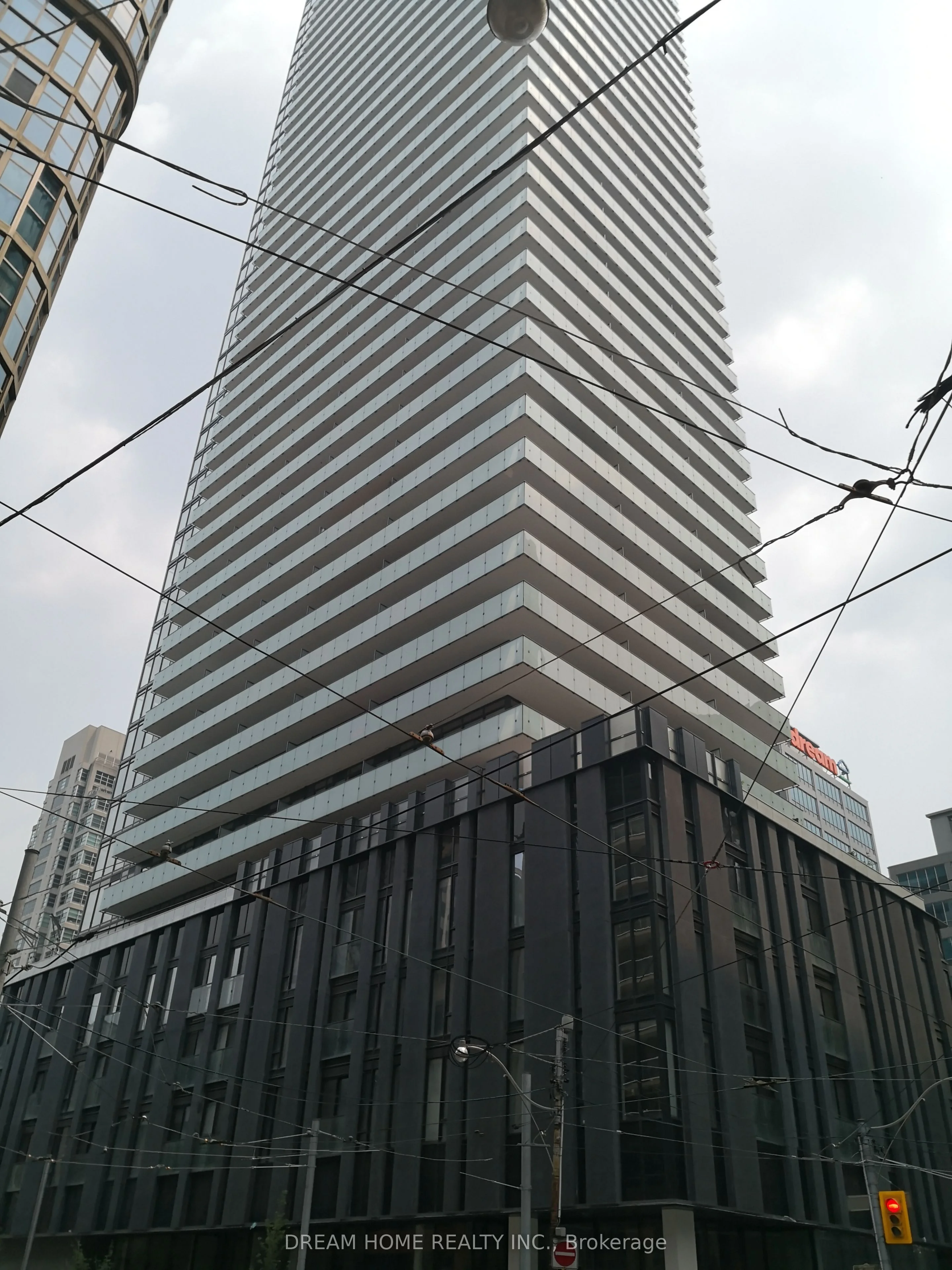 25 Richmond Street E 1909, Toronto C08, ON M5C 0A6