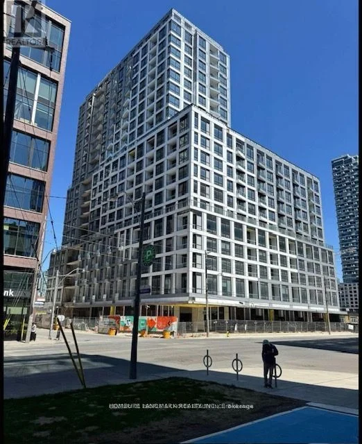 15 Richardson Street 1004, Toronto C08, ON M5A 0Y5