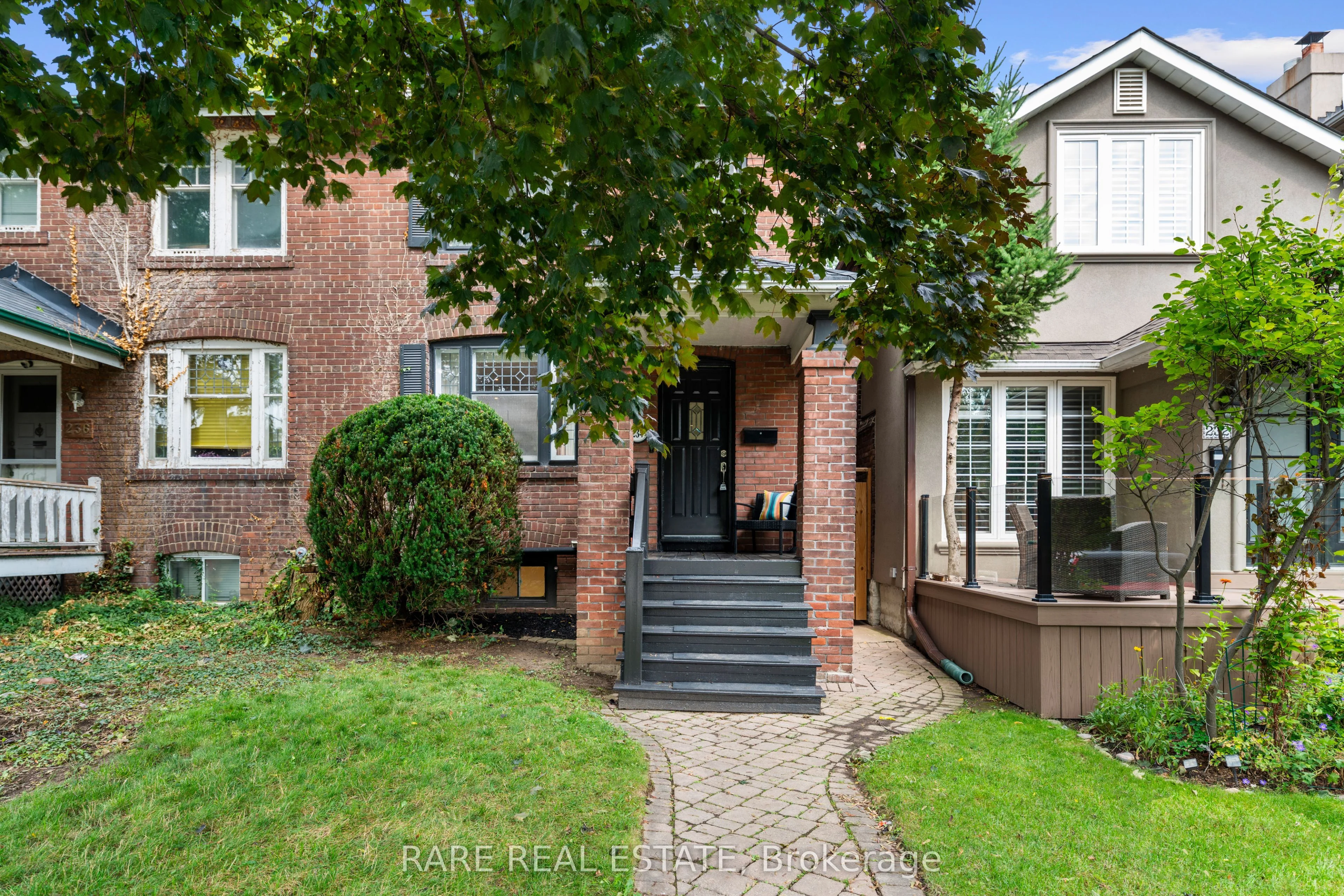 234 Woburn Avenue, Toronto C04, ON M5M 1K9