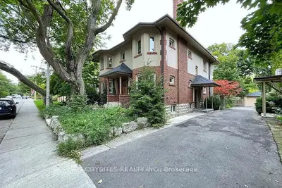 Detached in Toronto