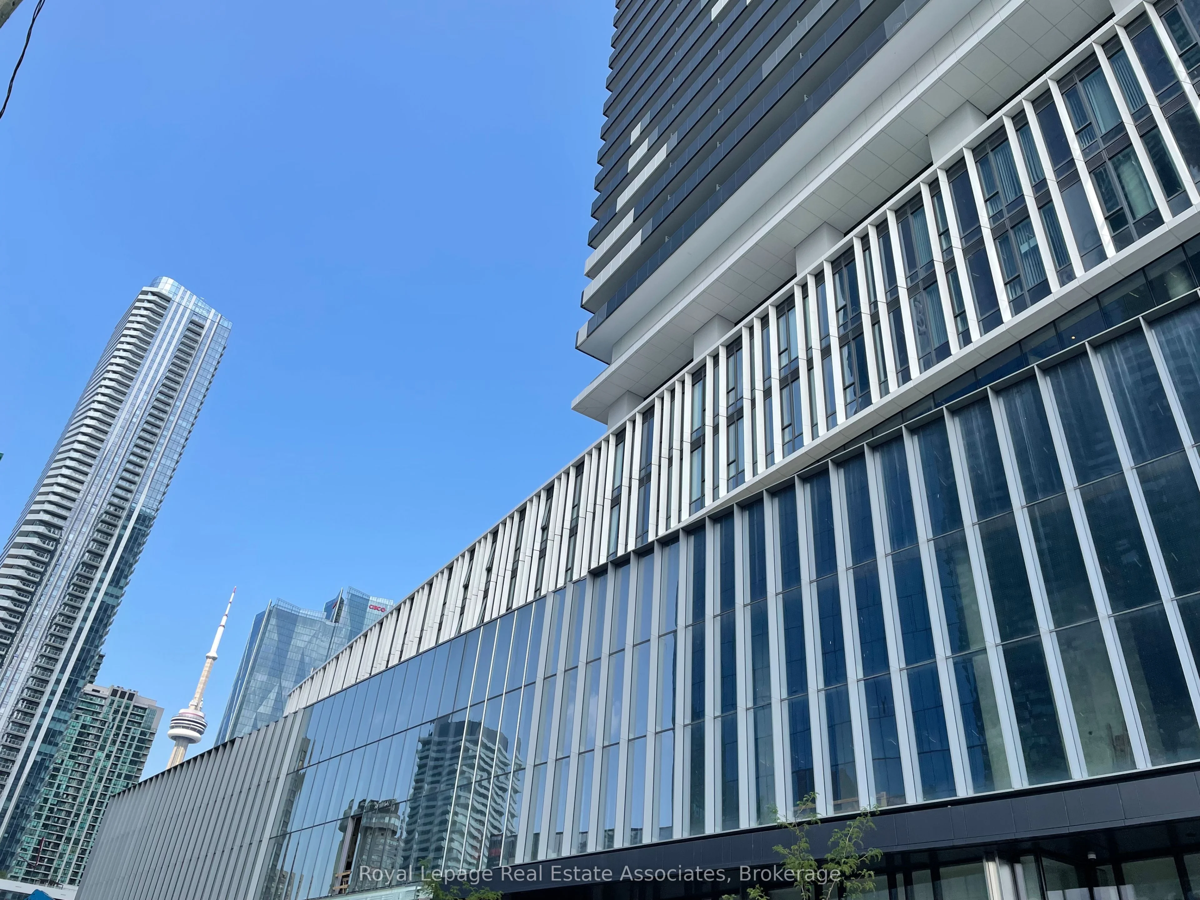 138 Downes Street 5303, Toronto C08, ON M5E 0E4