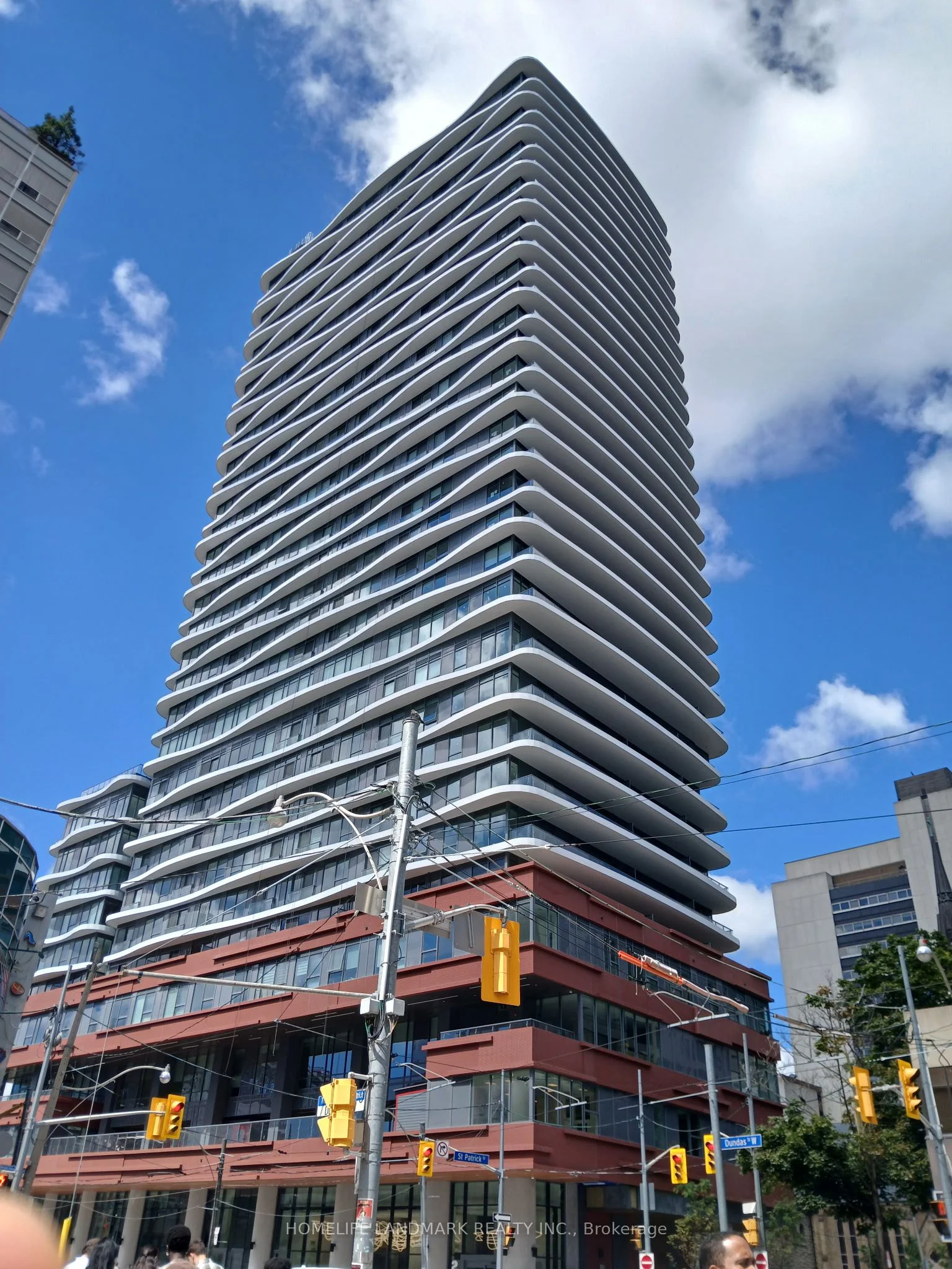 280 Dundas Street W 2812, Toronto C01, ON M5T 0E3