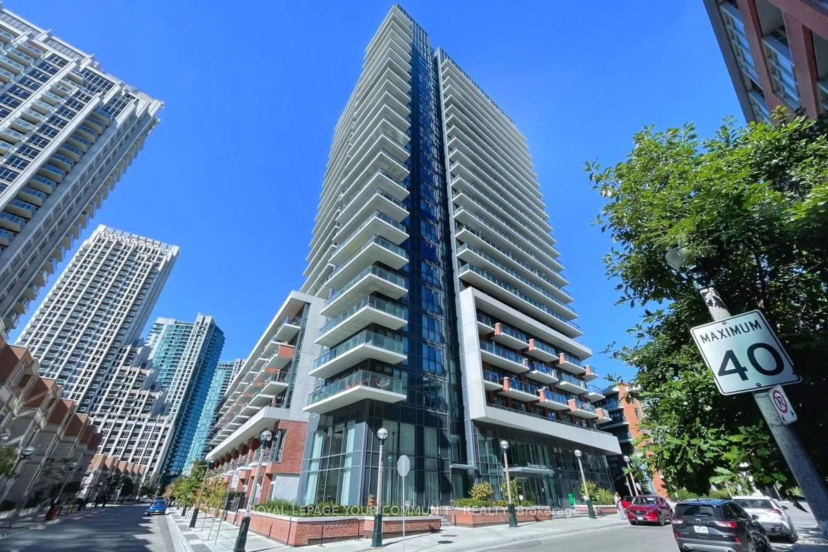 Condo Apartment in Toronto