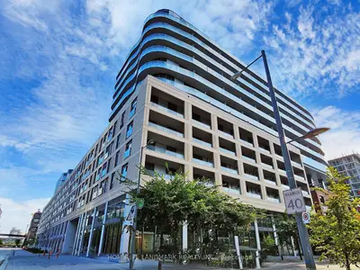 Condo Apartment in Toronto