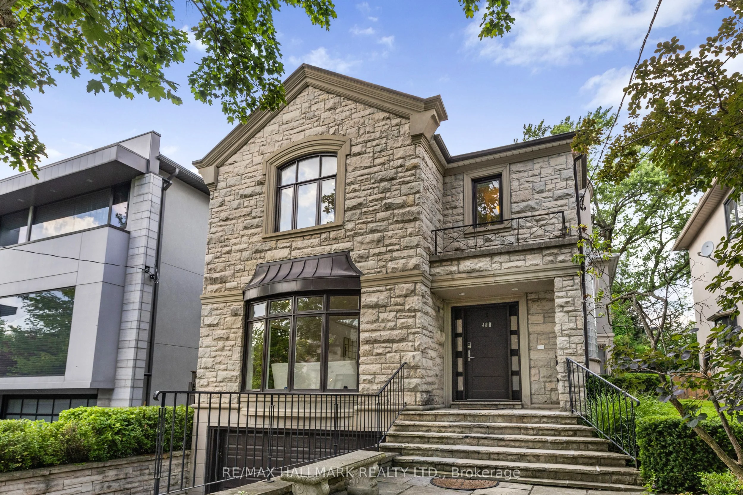 488 Brookdale Avenue, Toronto C04, ON M5M 1R7