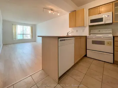 Condo Apartment in Toronto