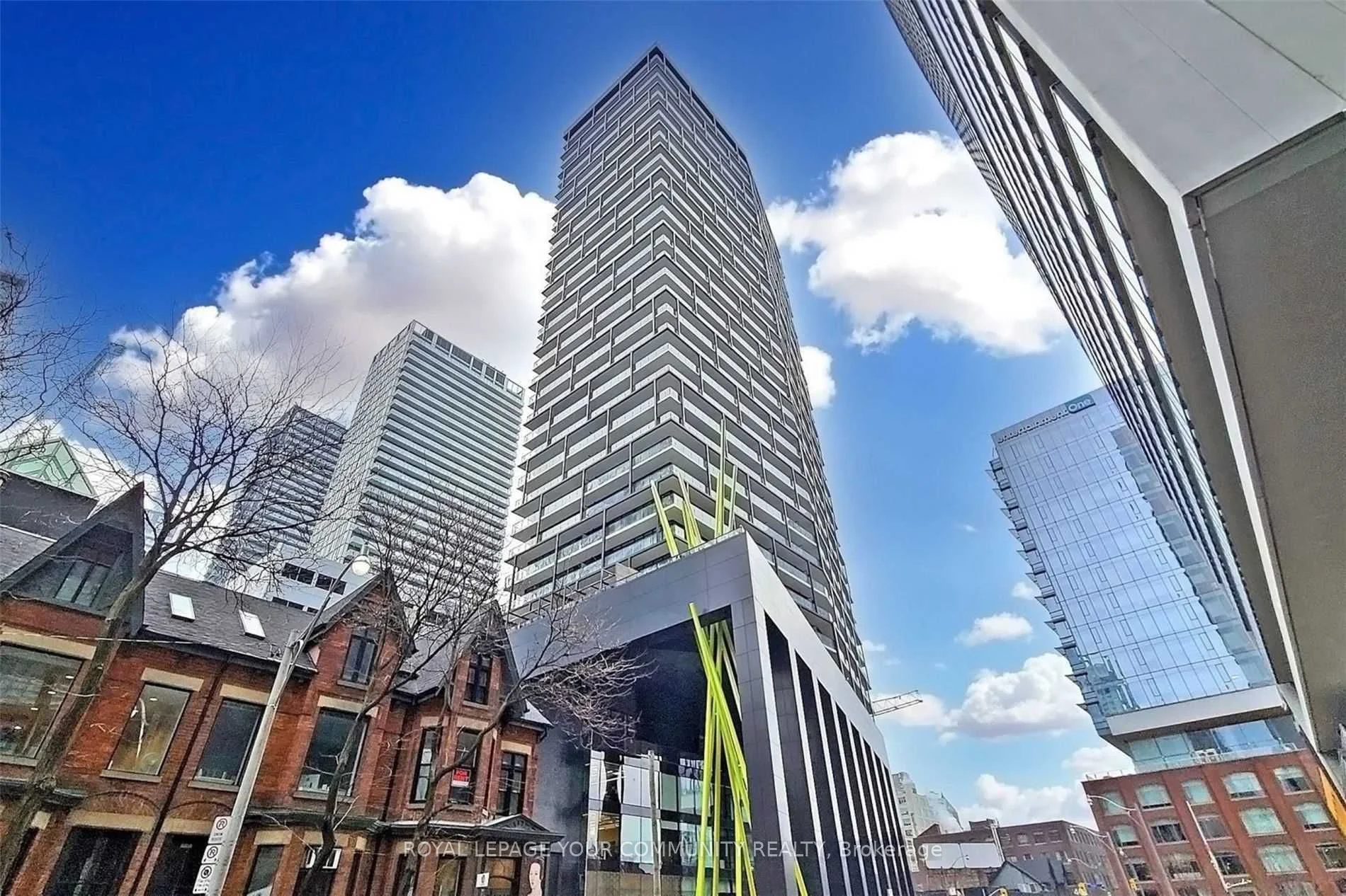 125 Peter Street 3501, Toronto C01, ON M5V 2G9