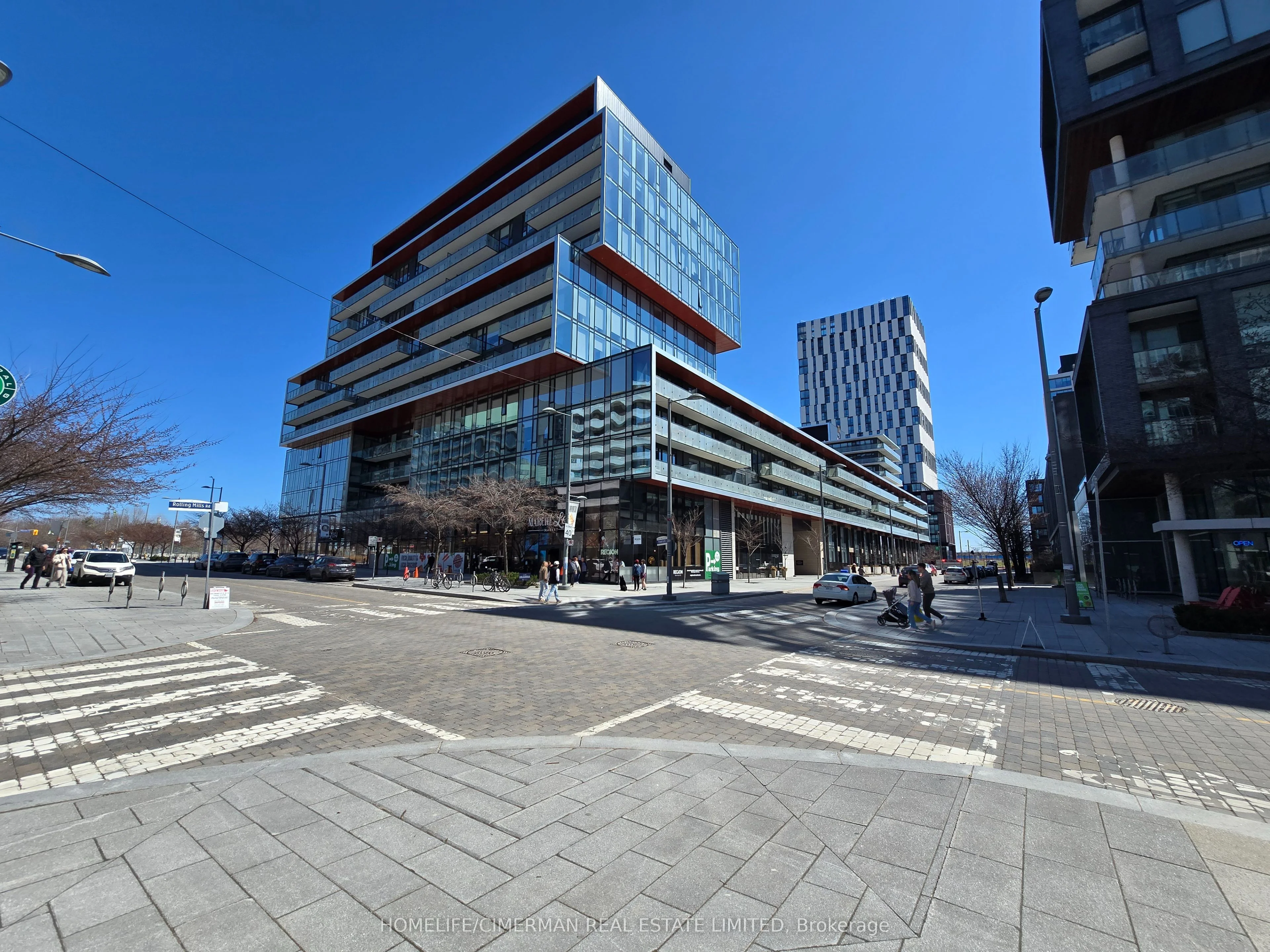 Condo Apartment in Toronto