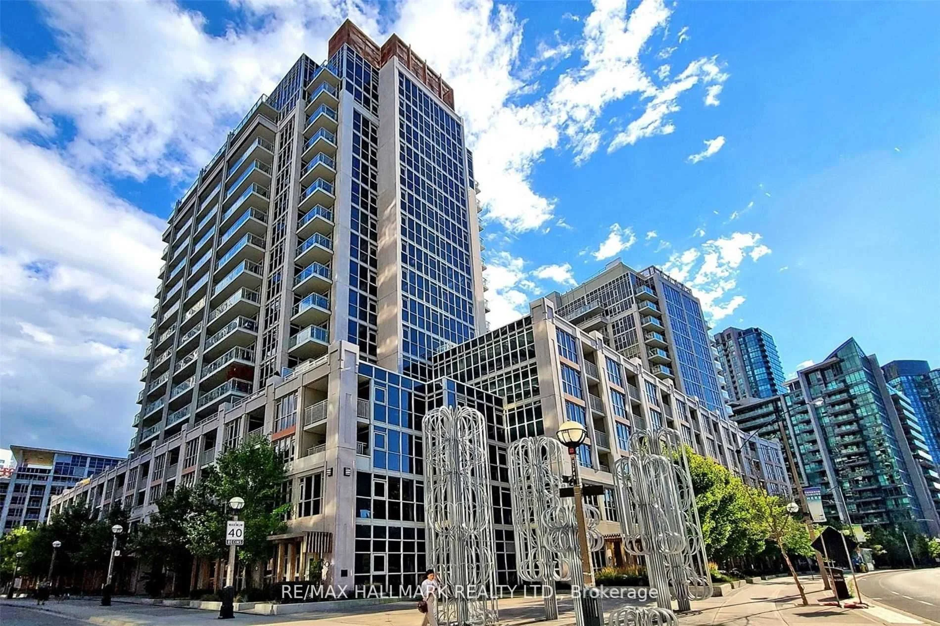 38 Grand Magazine Street 1232, Toronto C01, ON M5V 0B2