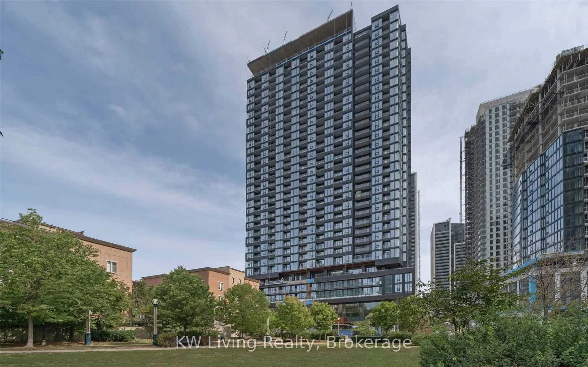19 Western Battery Road 3501, Toronto C01, ON M6K 0E3