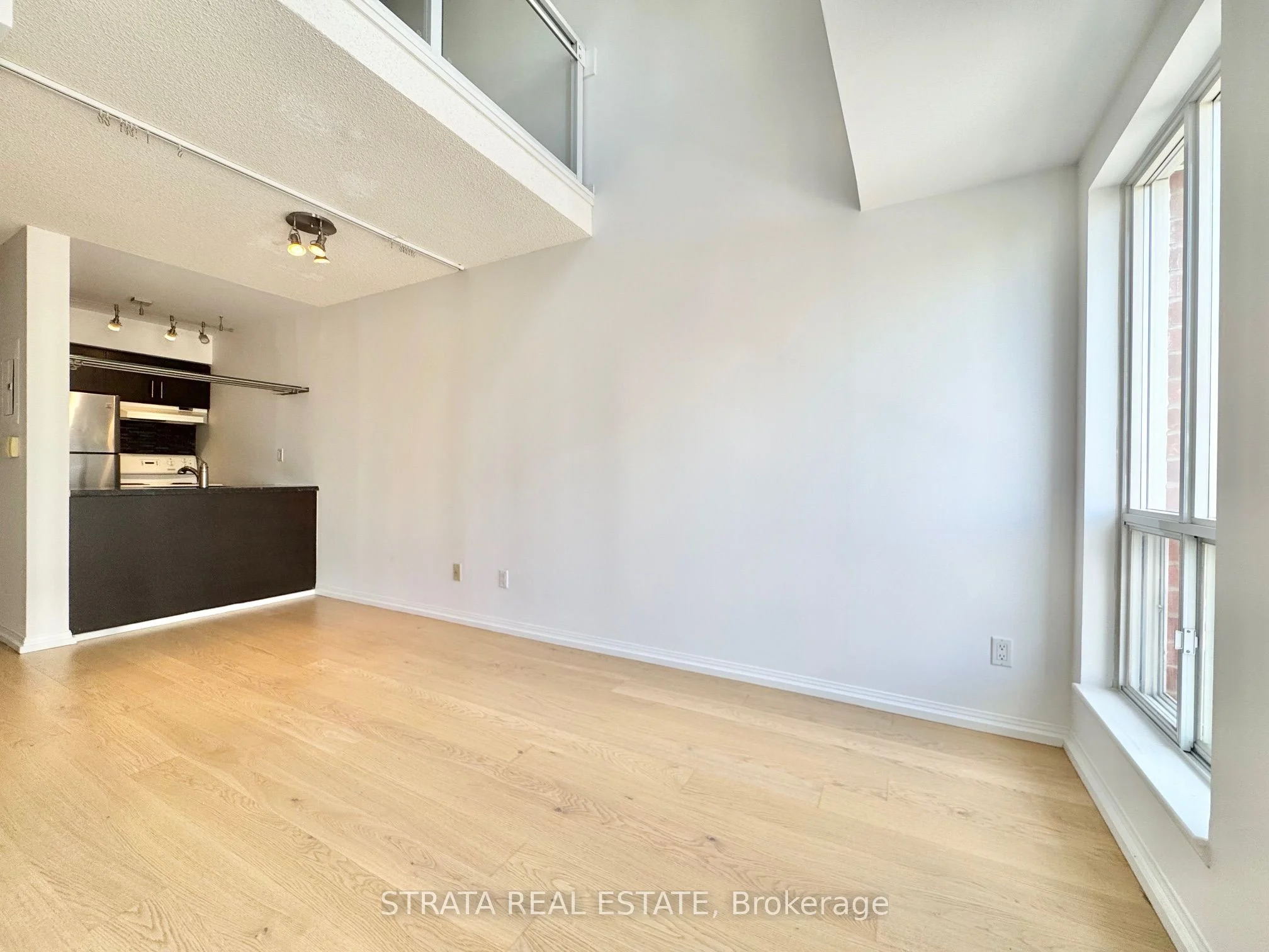 139 Merton Street 451, Toronto C10, ON M4S 3G7