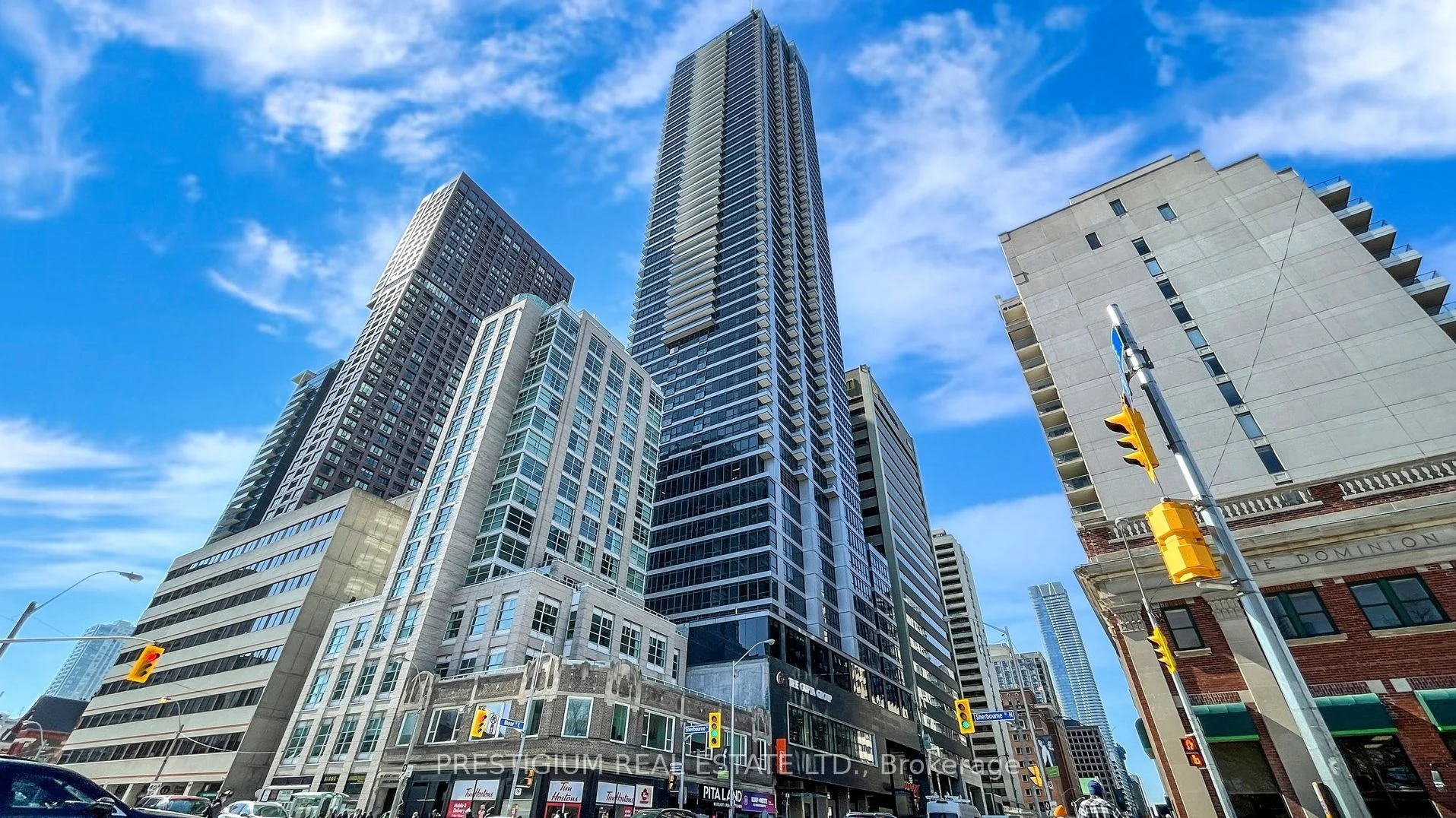 Condo Apartment in Toronto