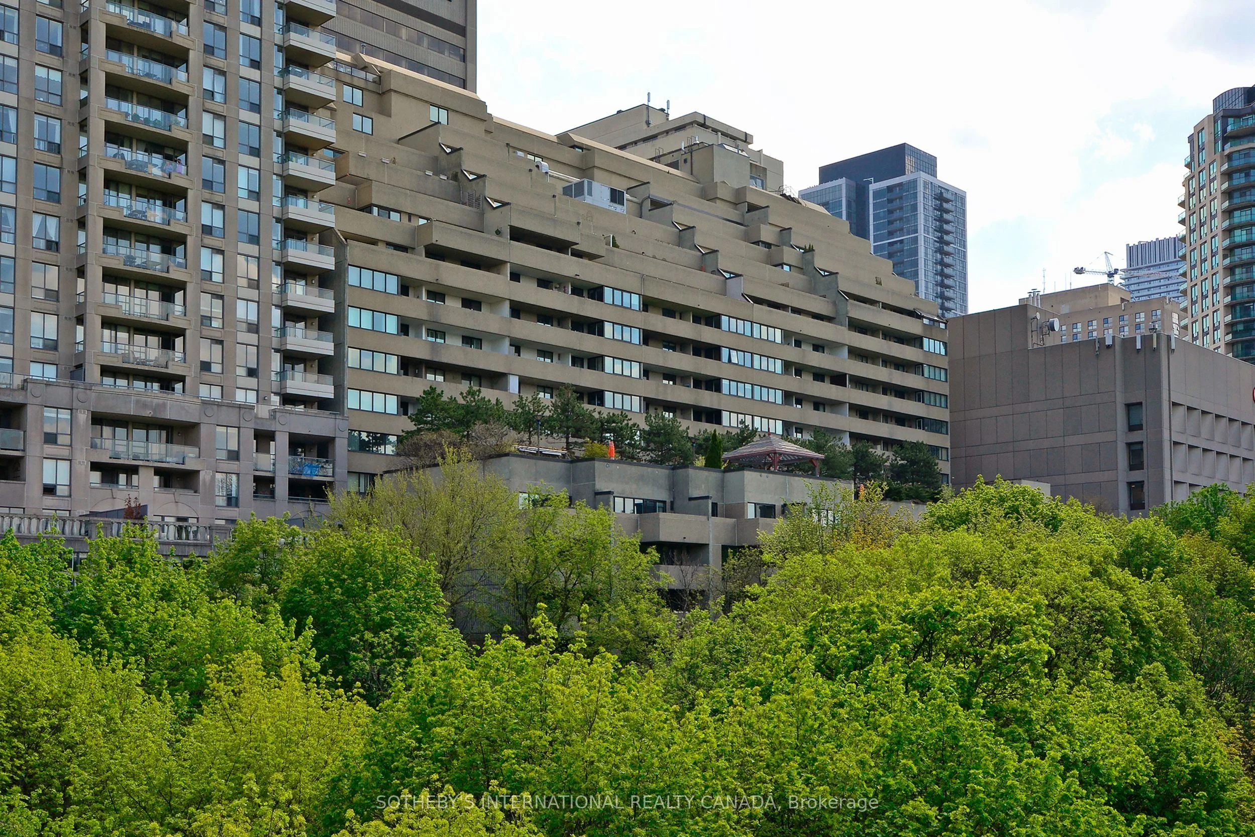 360 Bloor Street E 607, Toronto C09, ON M4W 3M3