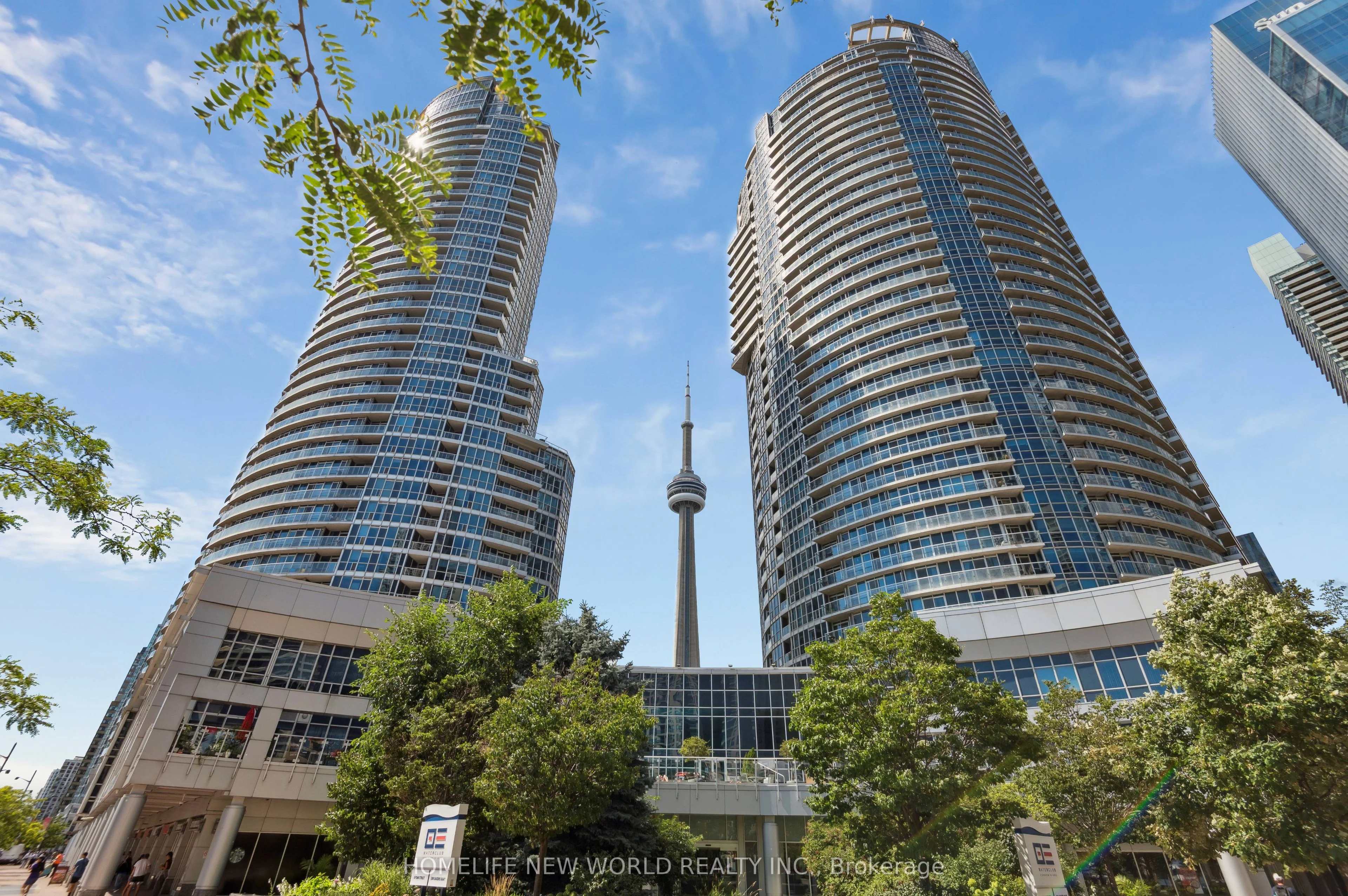 8 York Street 1111, Toronto C01, ON M5J 2Y2