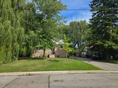 Detached in Toronto