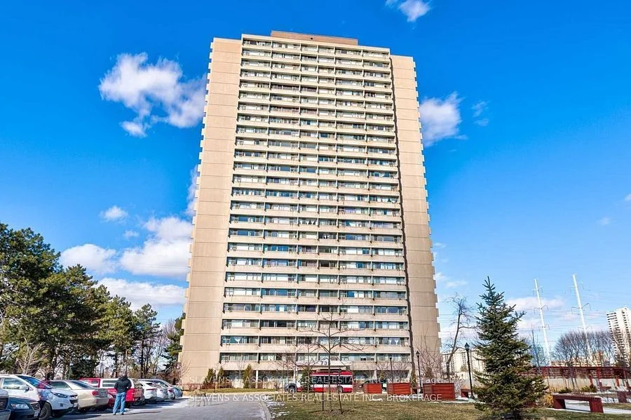 715 Don Mills Road 607, Toronto C11, ON M3C 1S4