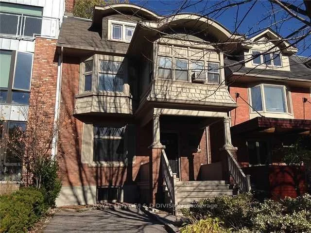 30 Woodlawn Avenue W, Toronto C02, ON M4V 1G7