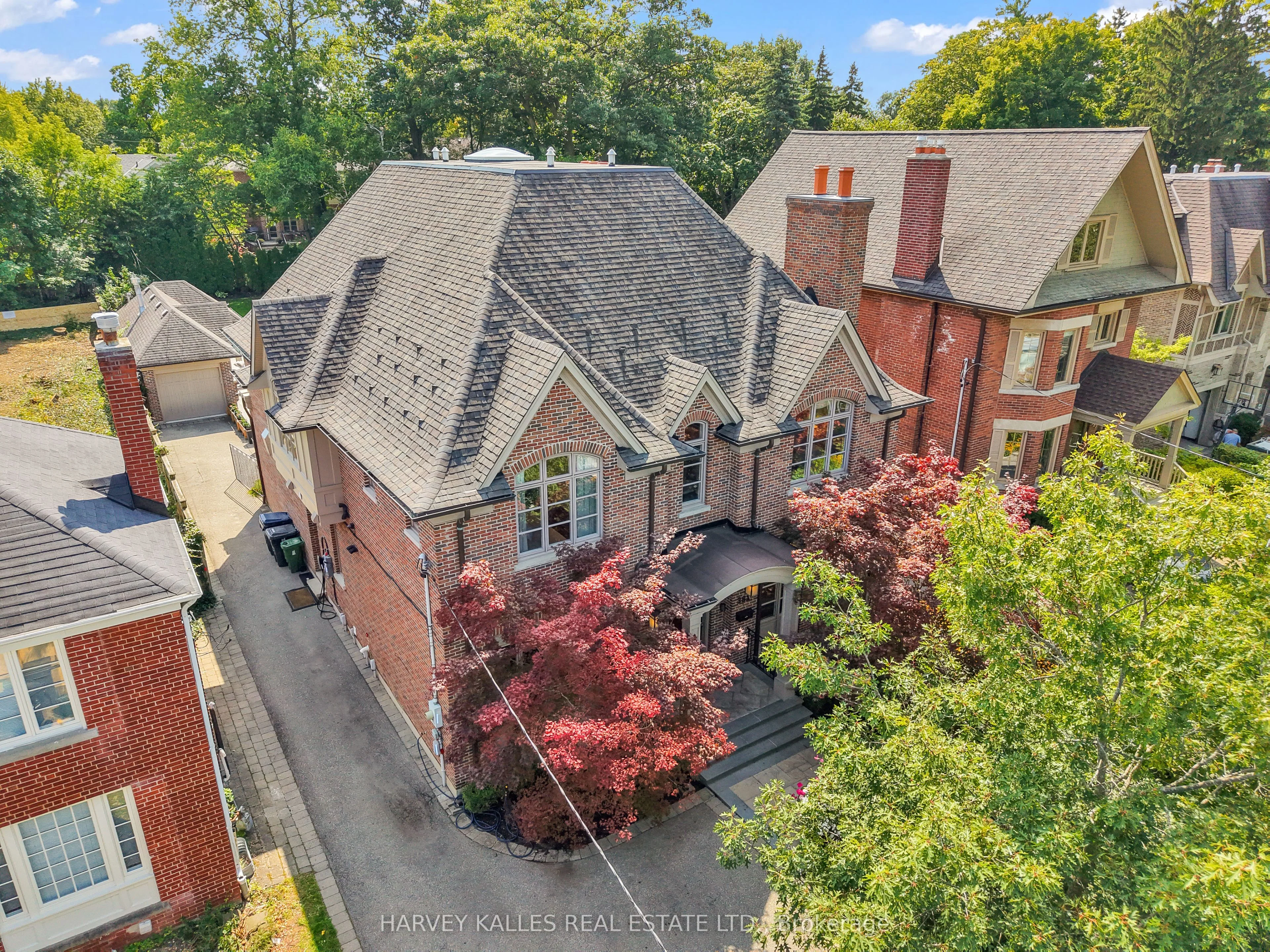 381 Glencairn Avenue, Toronto C04, ON M5N 1V2