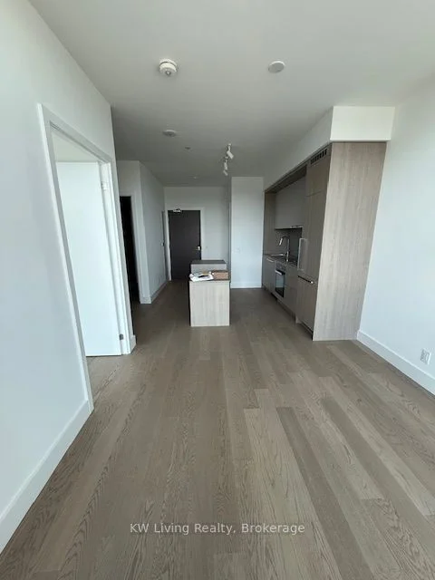 6 Greenbriar Road 1017, Toronto C15, ON M2K 0H6
