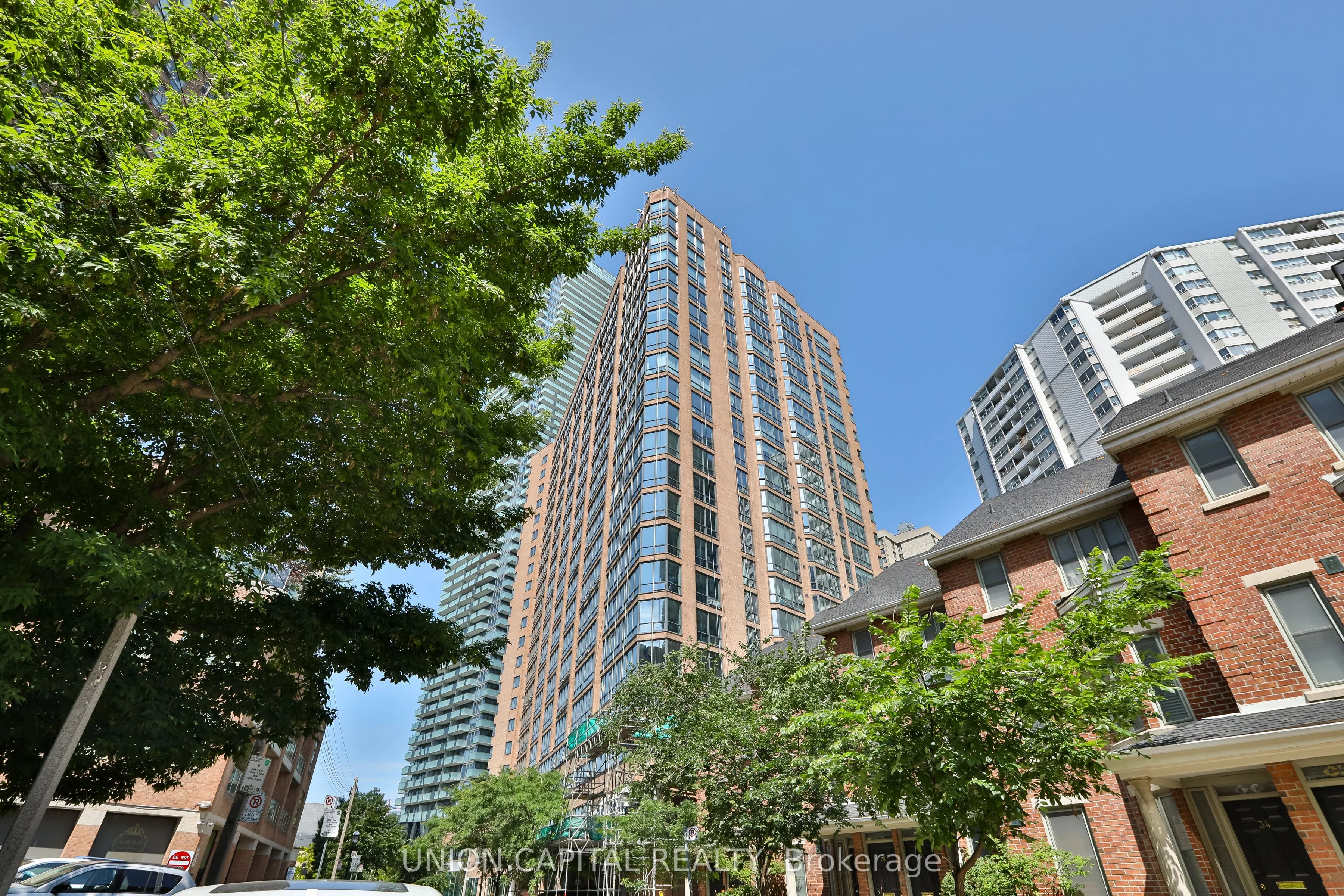 1055 Bay Street 2209, Toronto C01, On M5s 3a3