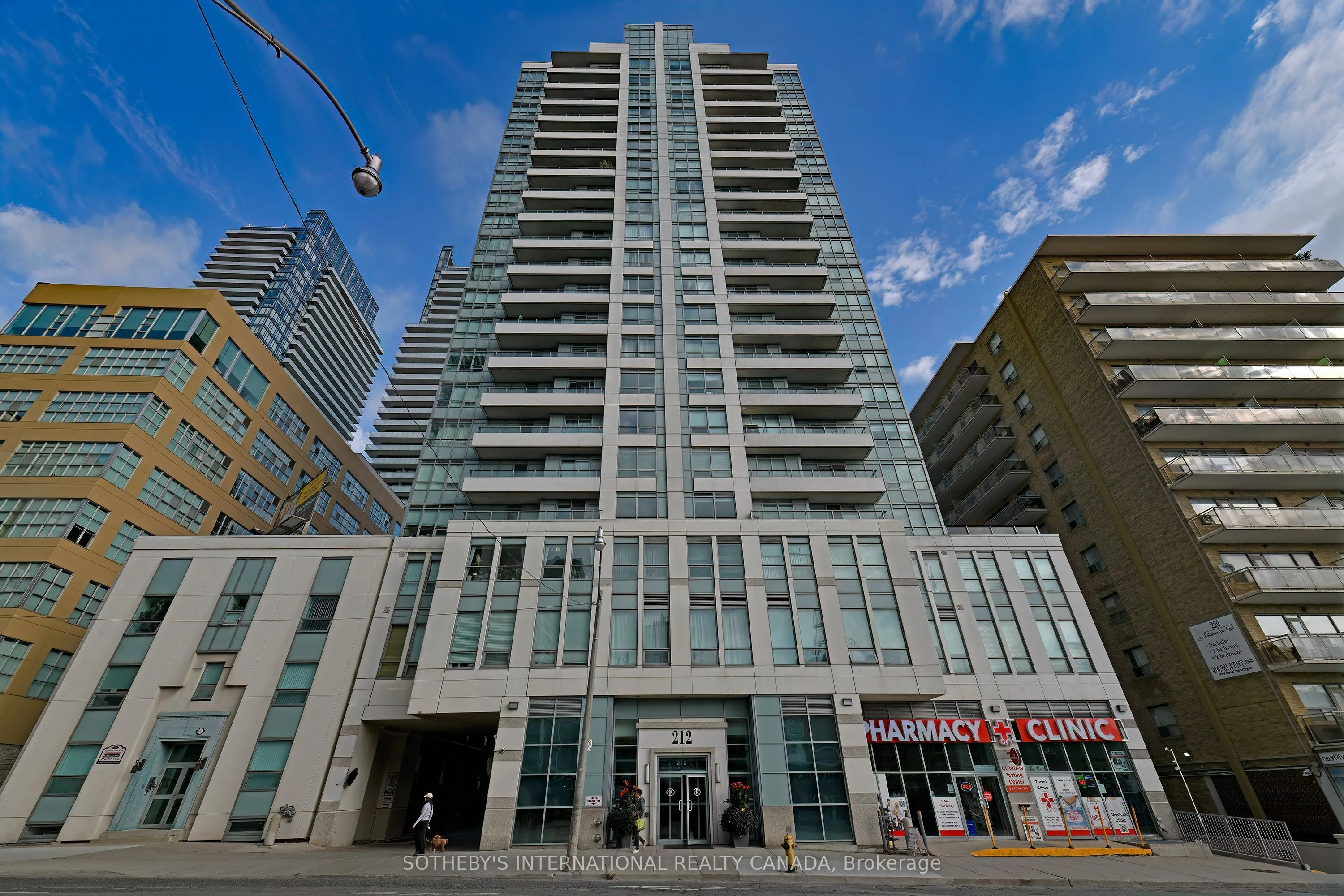 212 Eglinton Avenue E 307, Toronto C10, ON M4P 0A3
