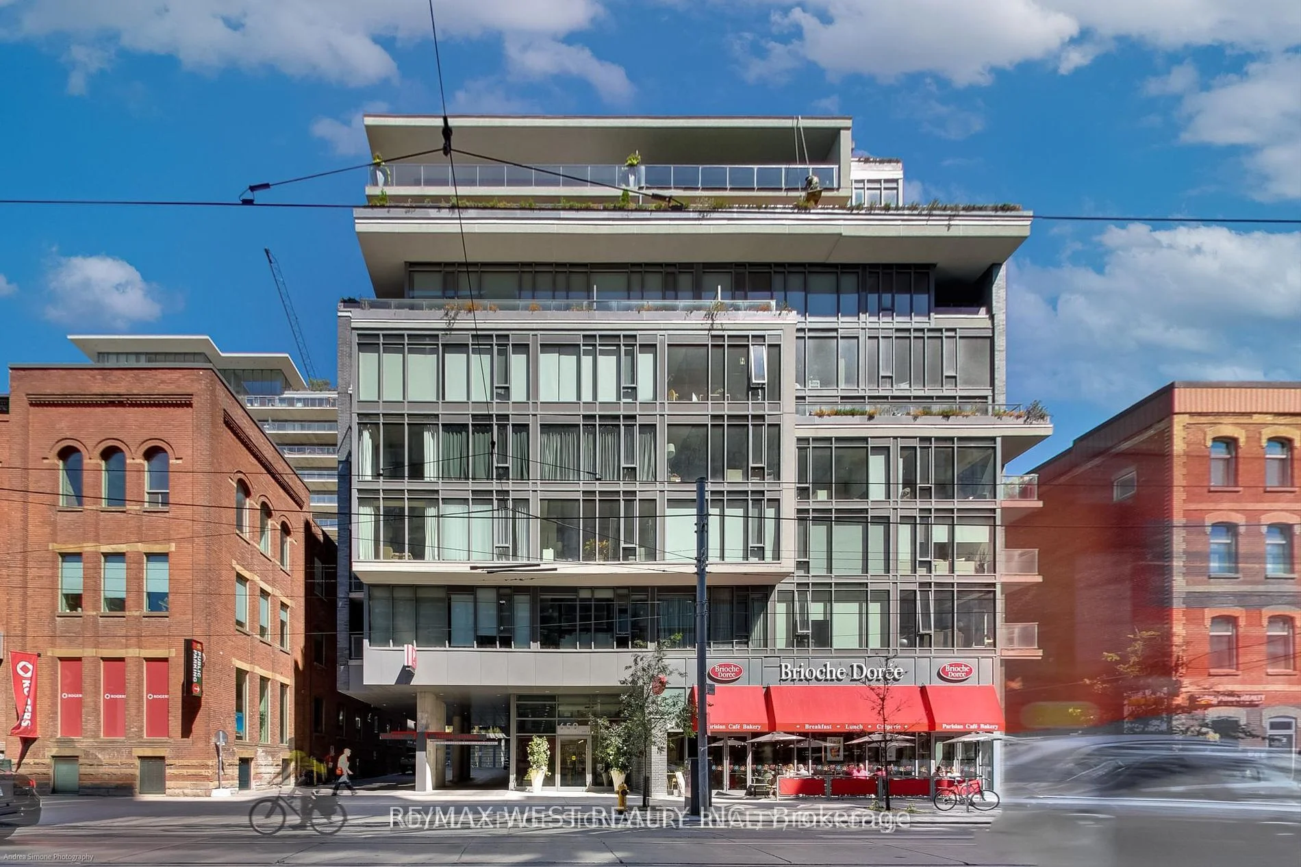 650 King Street W 310, Toronto C01, ON M5V 1M5