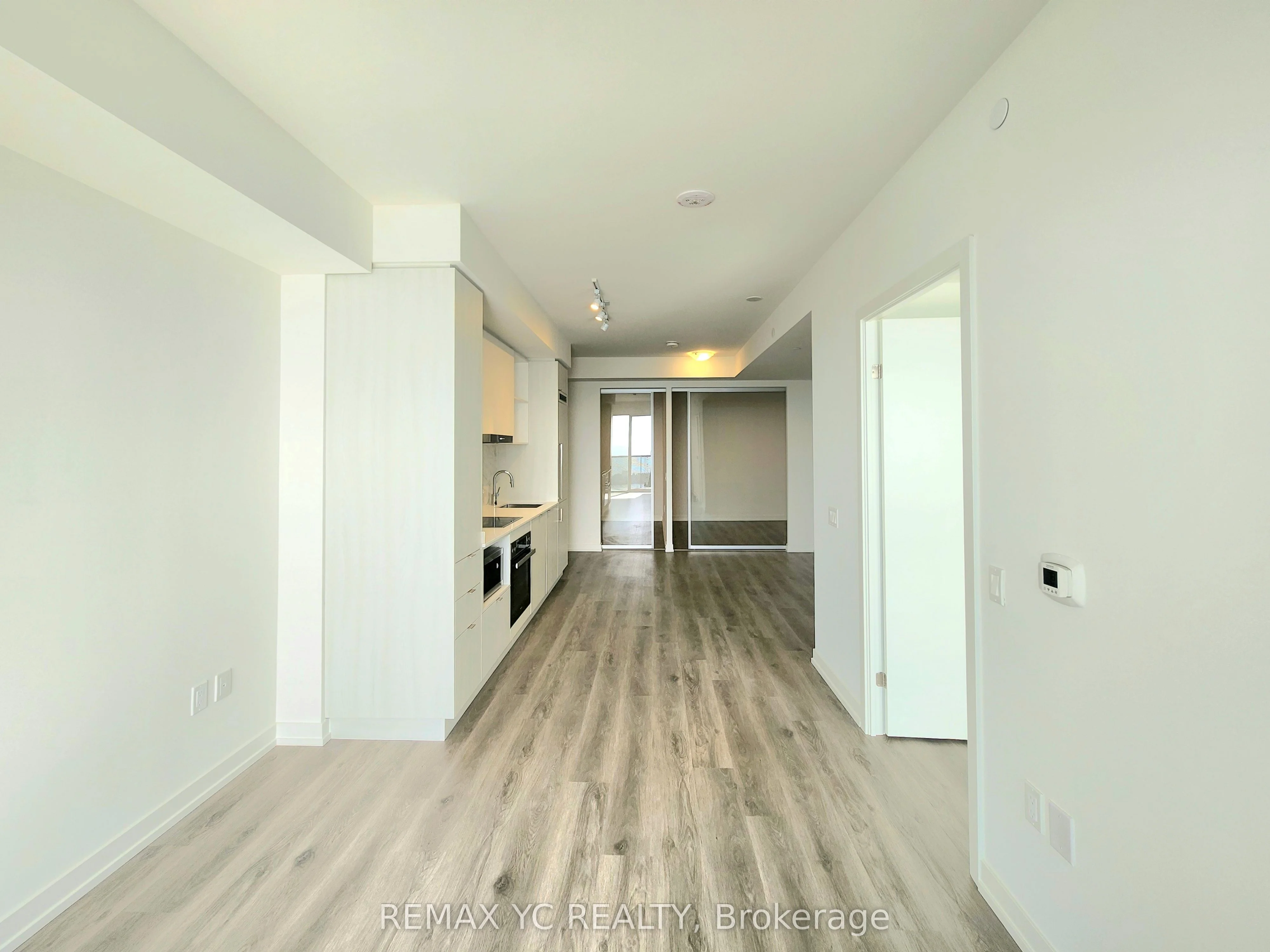 138 Downes Street 7208, Toronto C01, ON M5E 0E4