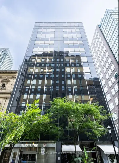 15 Toronto Street 500, Toronto C08, On M5c 2e3
