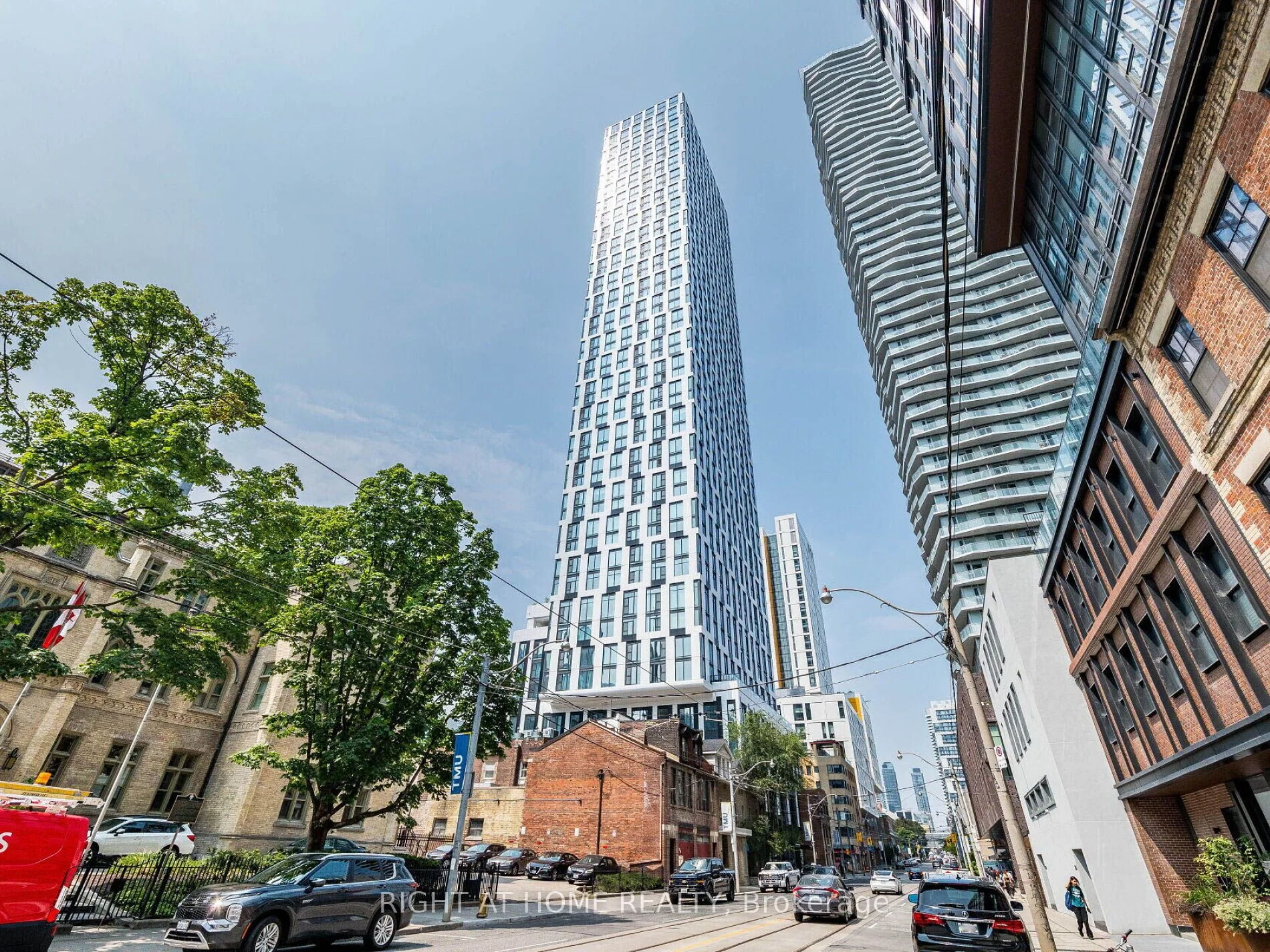 252 church Street 4516, Toronto C08, ON M5B 0E6
