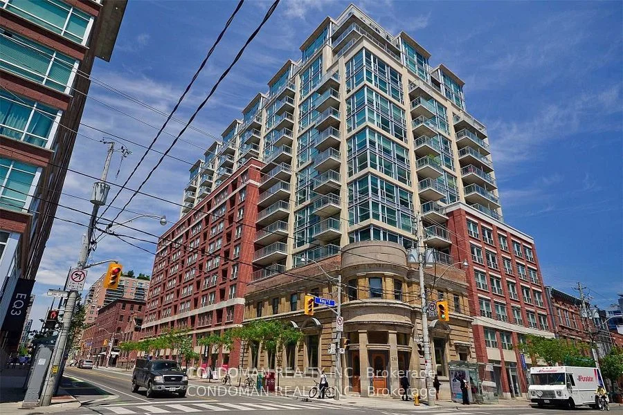 230 King Street E 909, Toronto C08, ON M5A 1K5