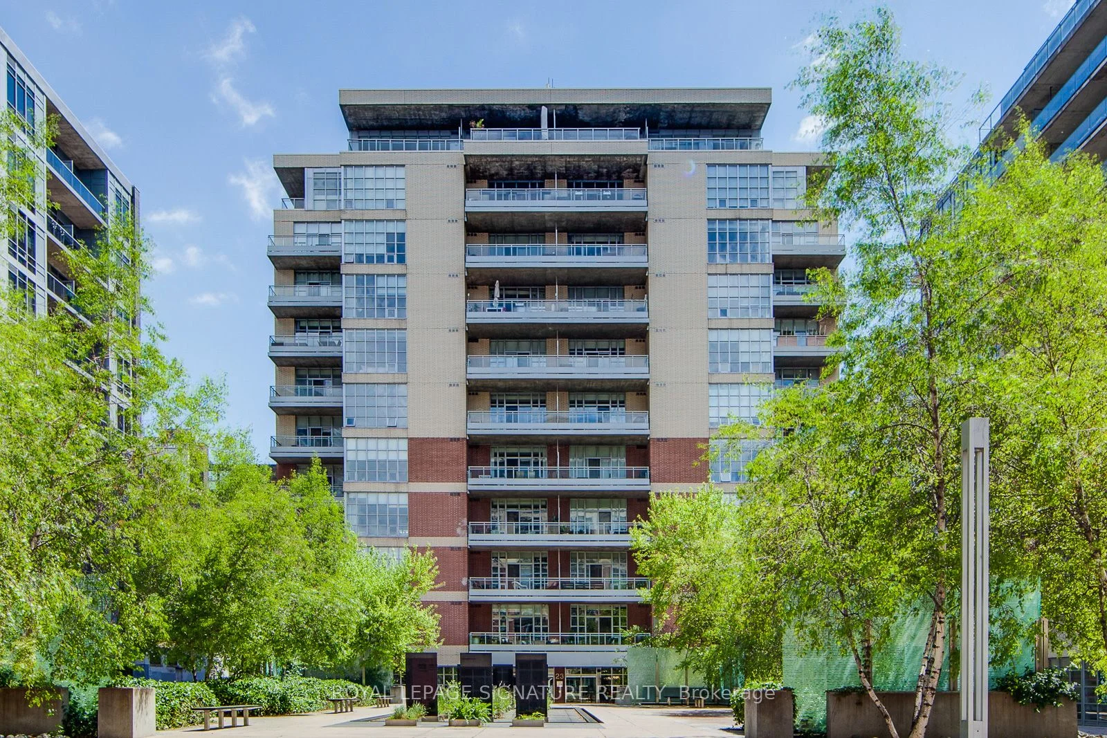 23 Brant Street 408, Toronto C01, ON M5V 2L5