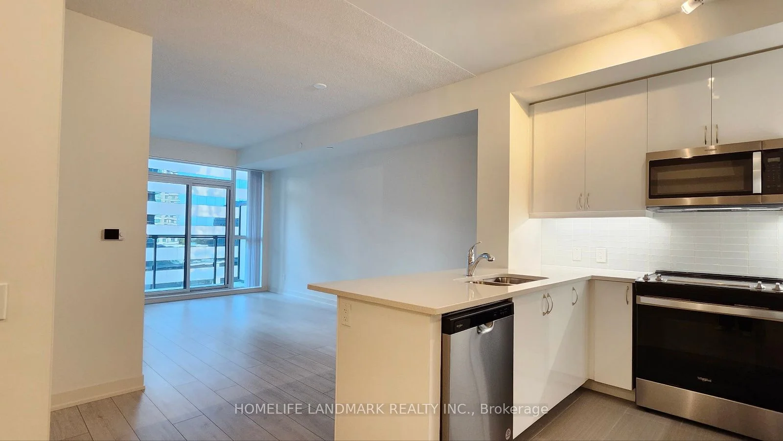4955 YONGE Street 809, Toronto C14, ON M2N 5N6
