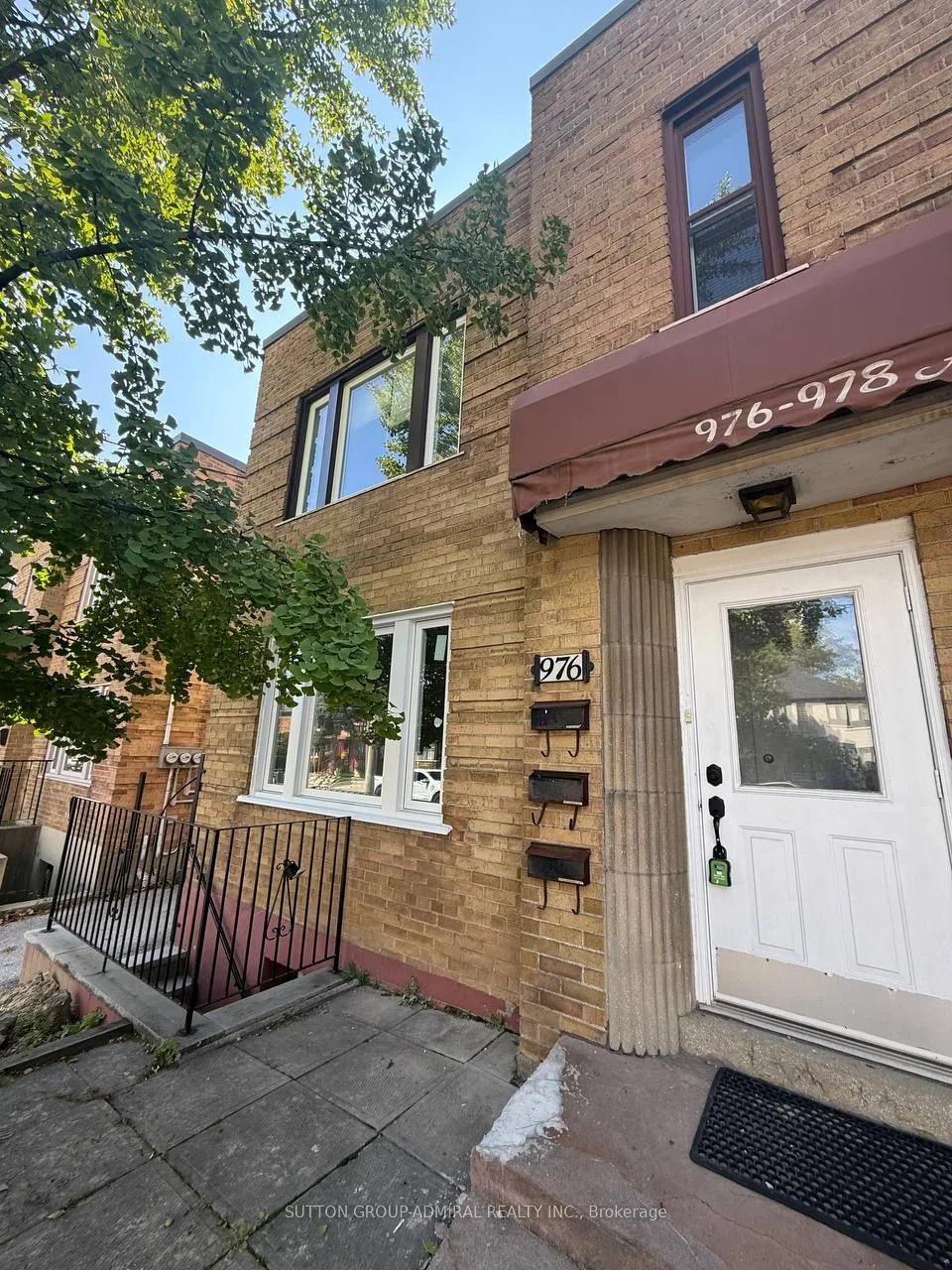 976 Avenue Rd Avenue main floor, Toronto C03, ON M5P 2K8
