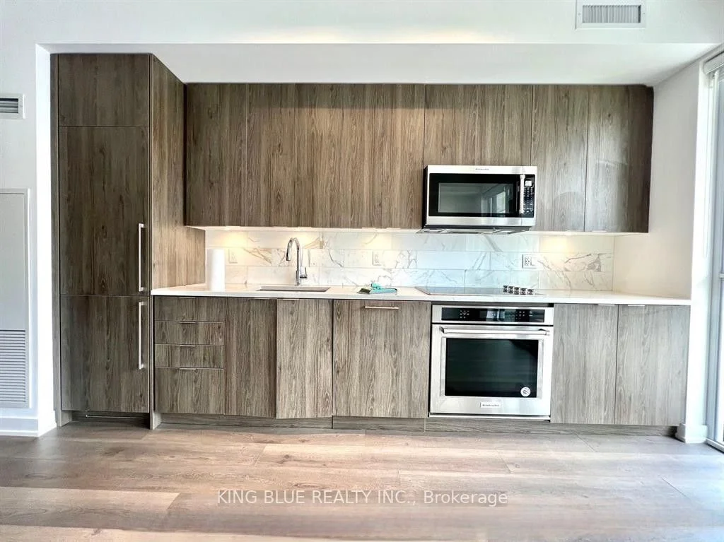 38 Iannuzzi Street 1202, Toronto C01, ON M4V 0S2