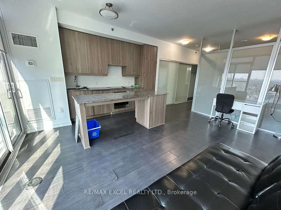 426 University Avenue 3502, Toronto C01, On M5g 1s9