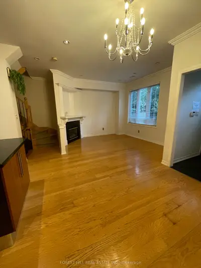Condo Townhouse in Toronto