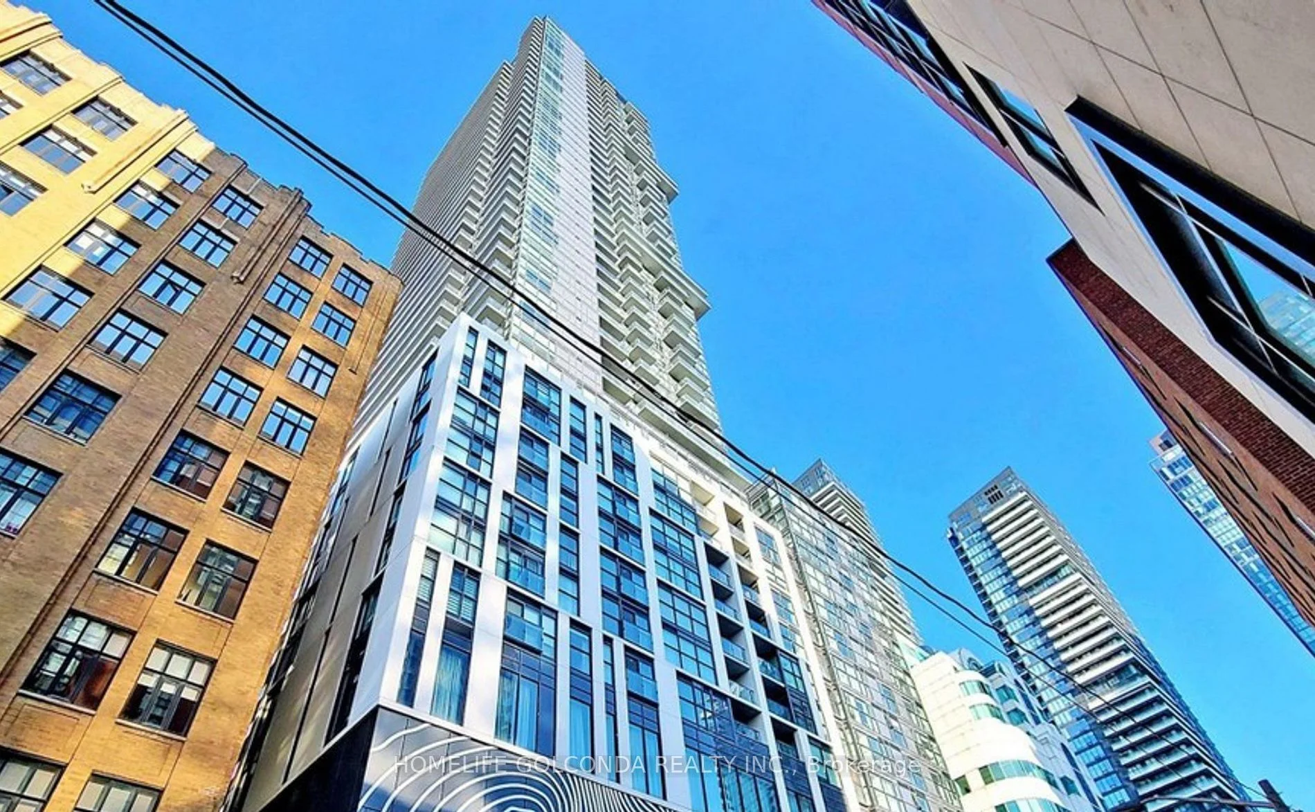 Condo Apartment in Toronto