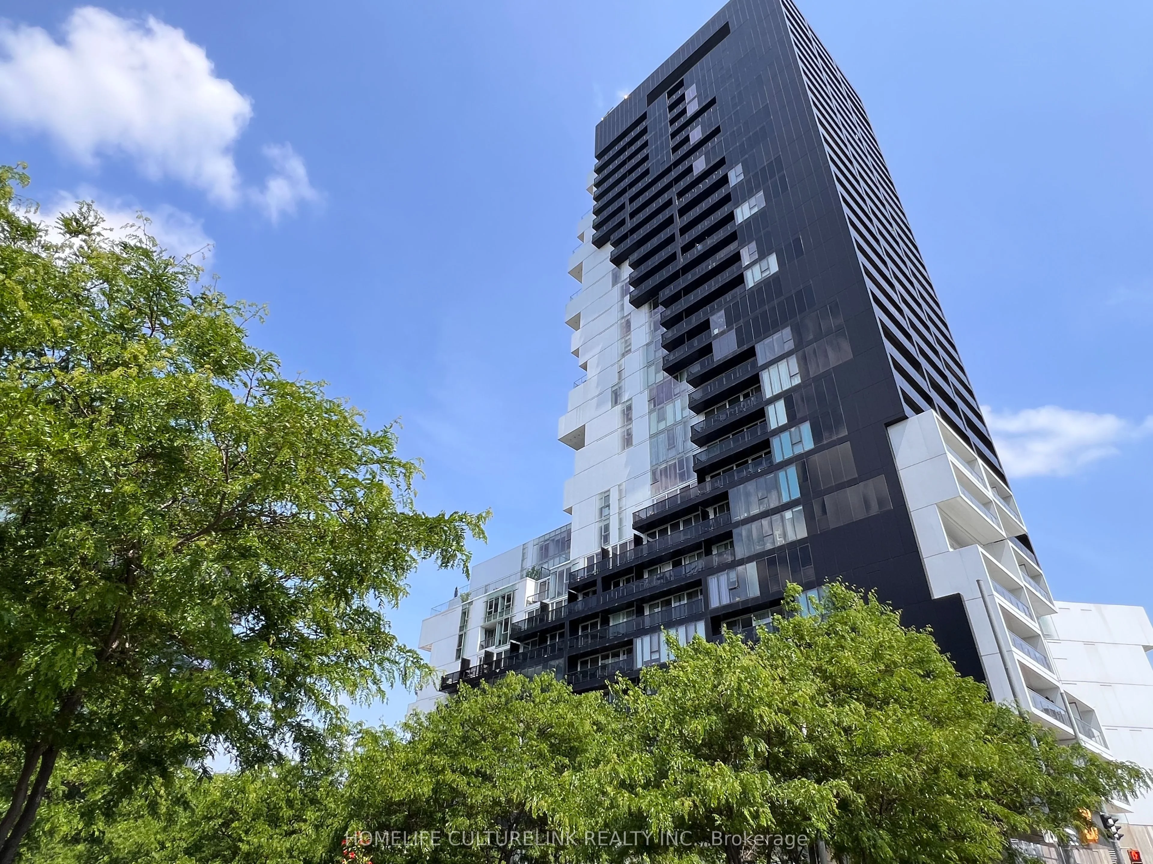 170 Bayview Avenue 2504, Toronto C08, ON M5A 0M4