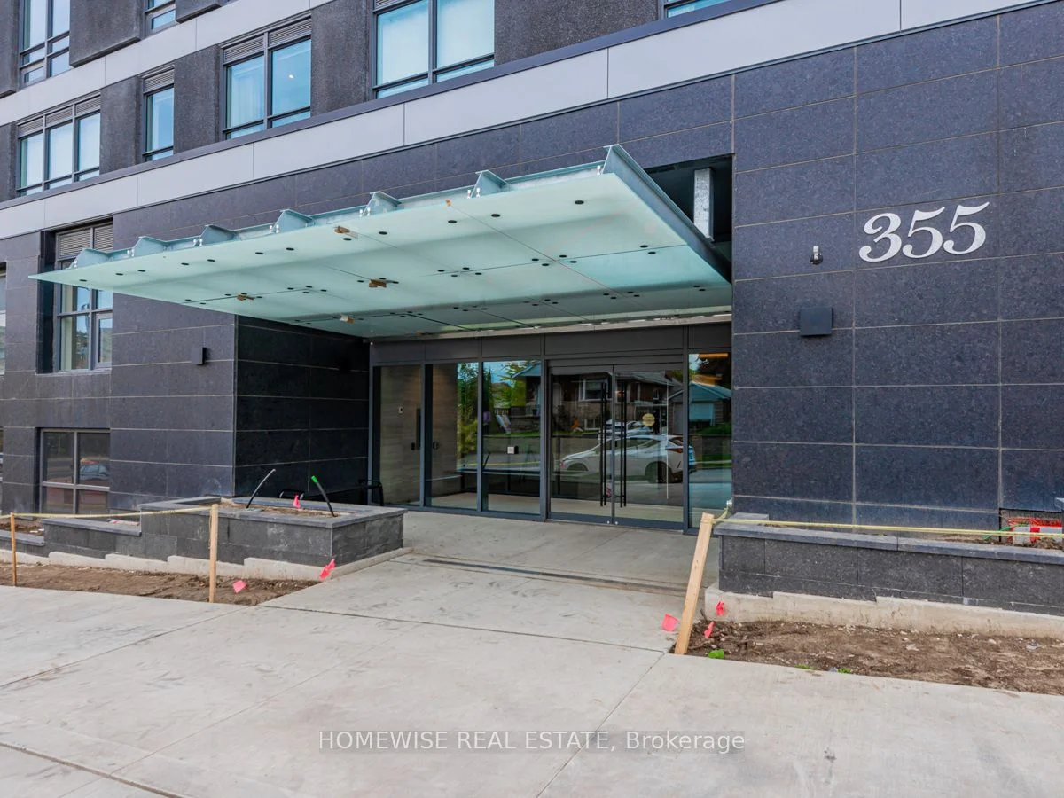 355 Bedford Park Avenue 305, Toronto C04, ON M5M 1J9