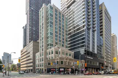 421 Bloor Street E 204, Toronto C08, On M4w 3t1
