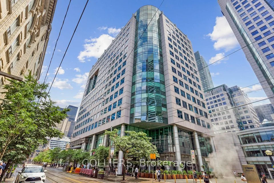 225 King Street W 900, Toronto C01, ON M5V 3M2